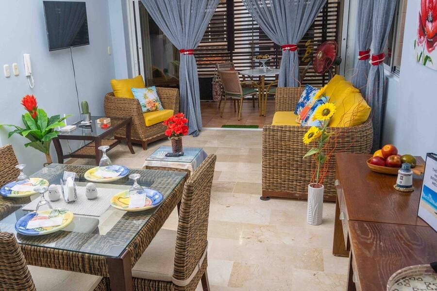 92c1456a-f81f-43f7-8d93-35f627f20624