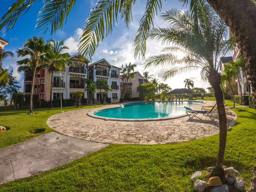 b0b62e7b-91a0-44b5-ae15-103b3bb51cd9