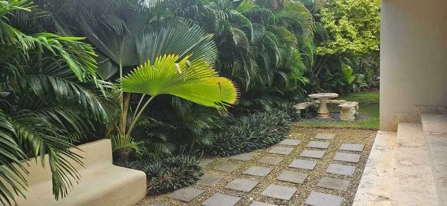 espectacular-villa-en-alquiler-punta-cana-village (13)