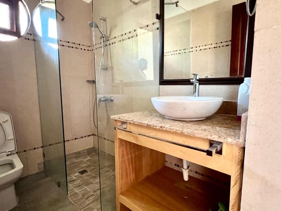 excelente-casa-en-venta-cocotal-bavaro (1)